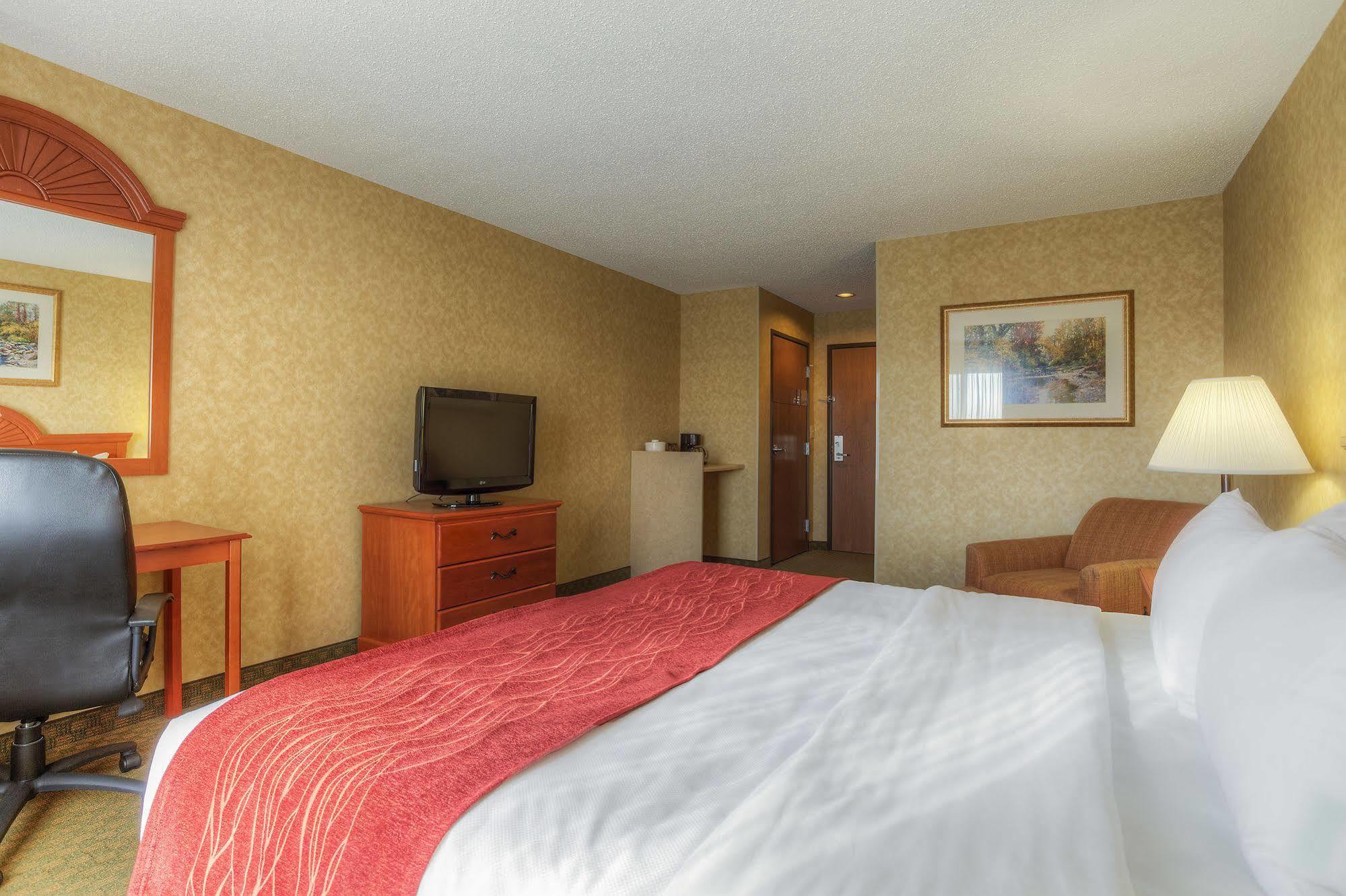Quality Inn & Suites Rockport-Owensboro North Gold Award Winner Zewnętrze zdjęcie